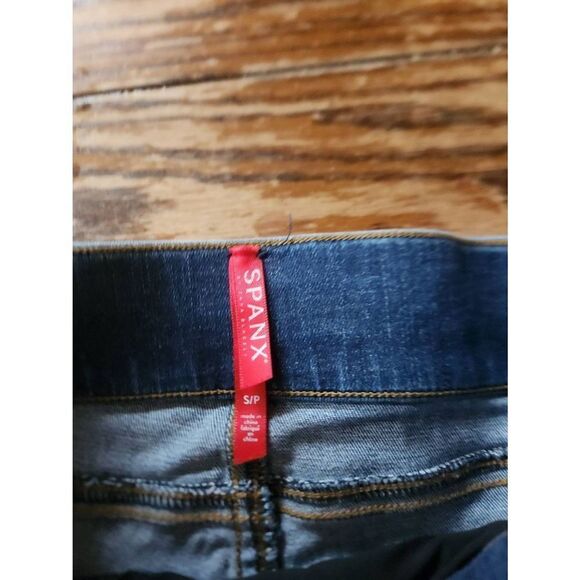 Spanx distressed skinny jeans size Small - Picture 2 of 4
